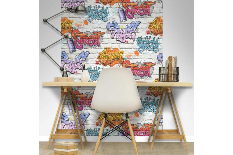 DUTCH WALLCOVERINGS Tapet graffiti flerfärgad L179-05 - Inredning - Tapet - Mönstrad tapet