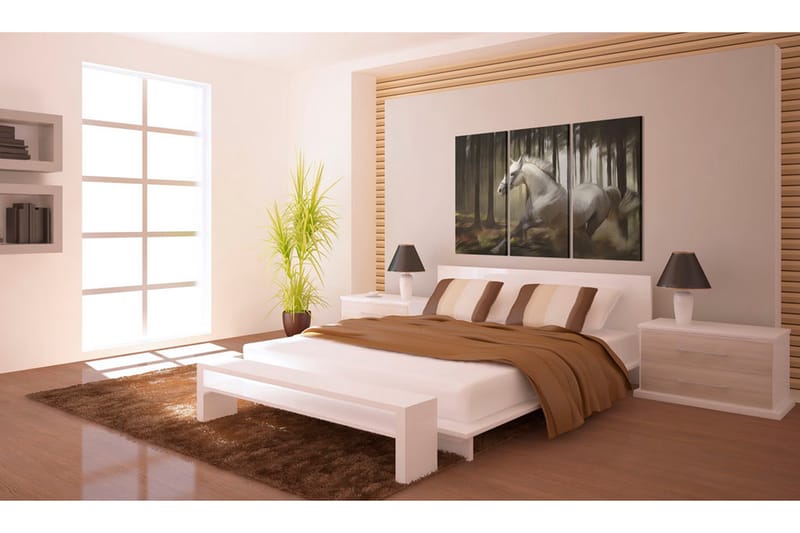 Tavla A white horse in the midst of the trees 90x60 - Artgeist sp. z o. o. - Inredning - Tavlor & posters - Canvastavla