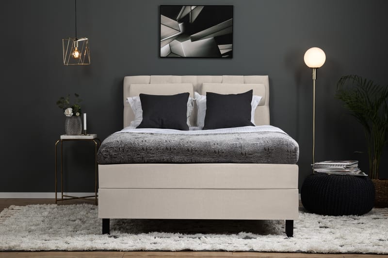 Komplett Sängpaket Olivia 140x200 Diamant Sänggavel Beige - Polyeter Nackkudde Stor - Möbler - Säng - Kontinentalsäng