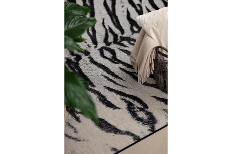 Domani Tiger Flatvävd Matta 200x290 cm - Silver - Textil & mattor - Matta - Flatvävd matta