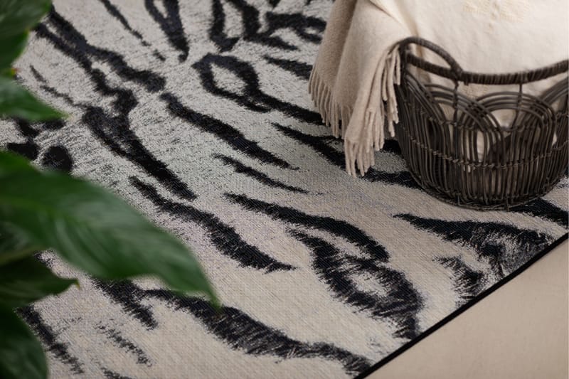 Domani Tiger Flatvävd Matta 200x290 cm - Silver - Textil & mattor - Matta - Flatvävd matta