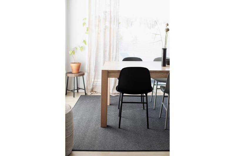 Matta Elsa 133x200 cm Svart - Vm Carpet - Textil & mattor - Matta - Modern matta - Ullmatta